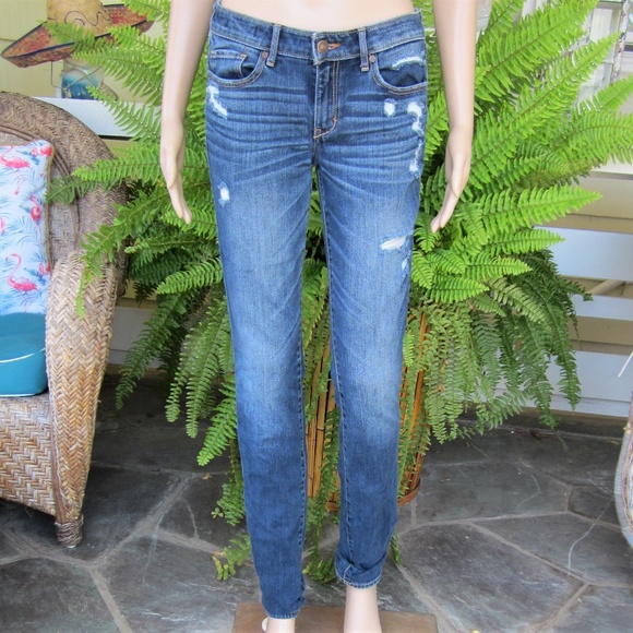 Abercrombie & Fitch Pants - Abercrombie & Fitch distressed long skinny jeans